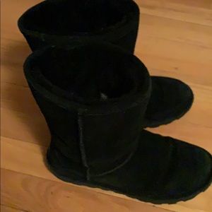 Bear paw black boots